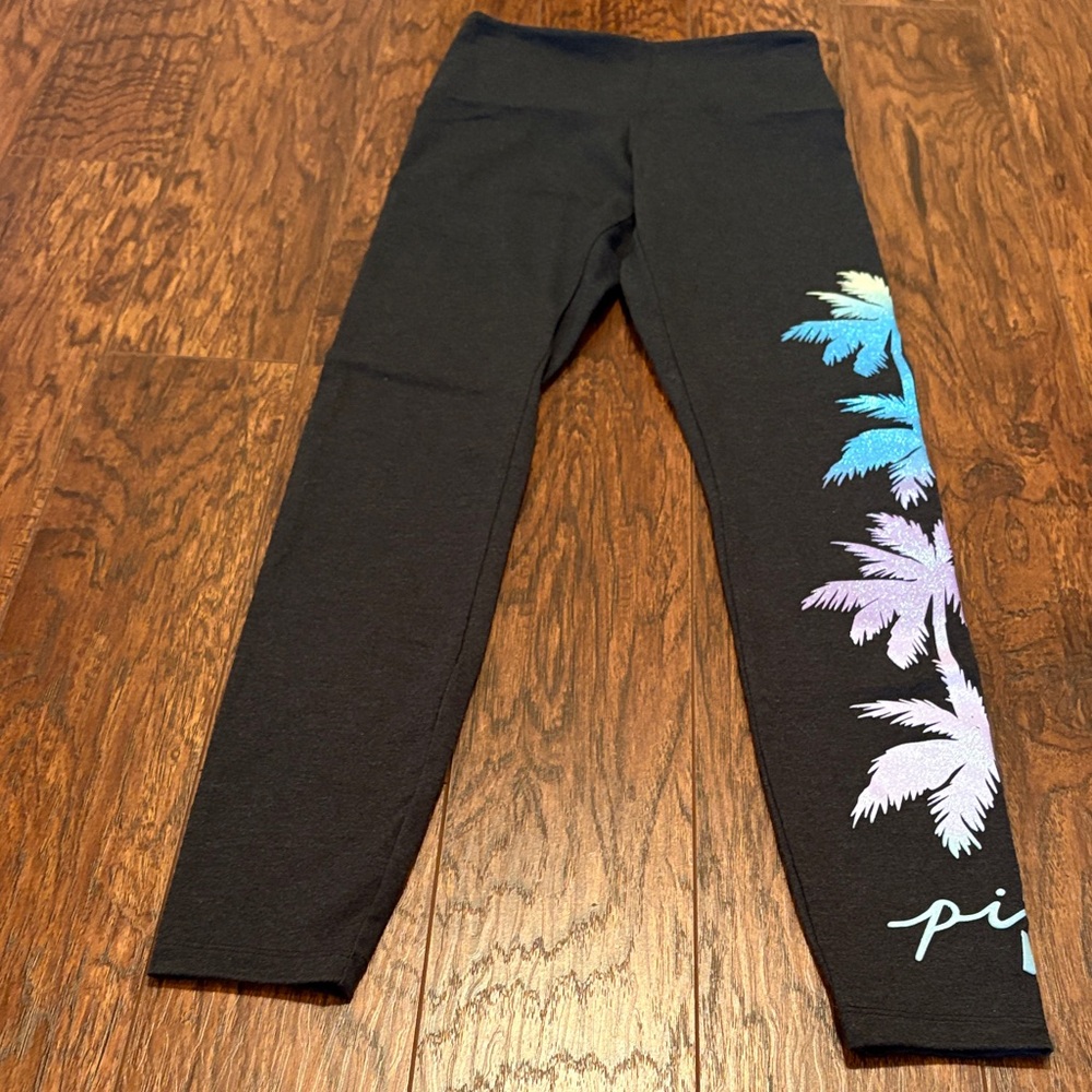 PINK Victoria's Secret palm tree leggings